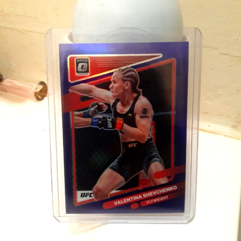 Valentina SHEVCHENKO purple Optic card
